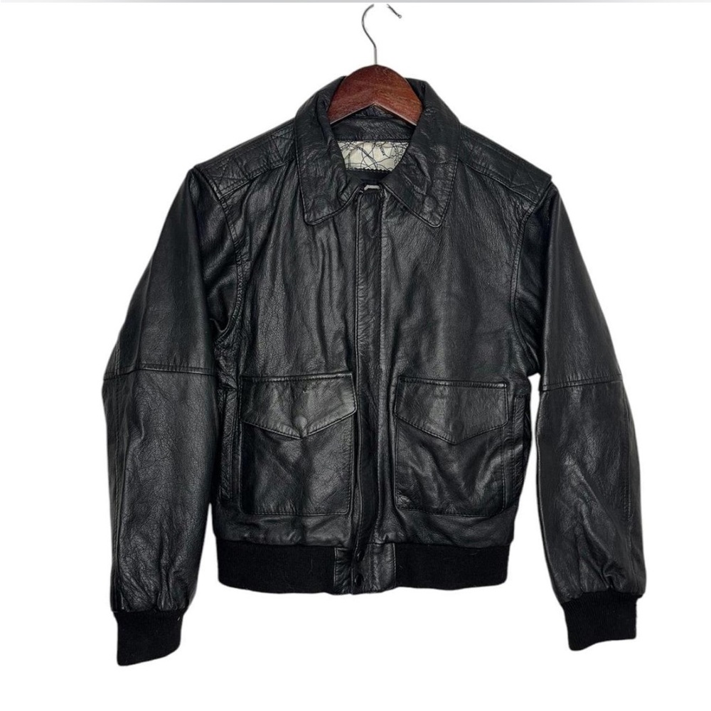 Vintage black genuine leather bomber jacket